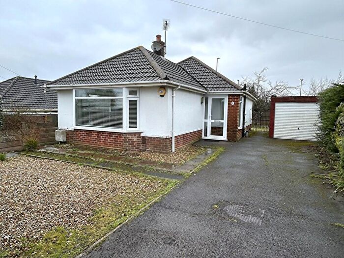2 Bedroom Detached Bungalow To Rent In Haymoor Road, Oakdale, Poole, BH15