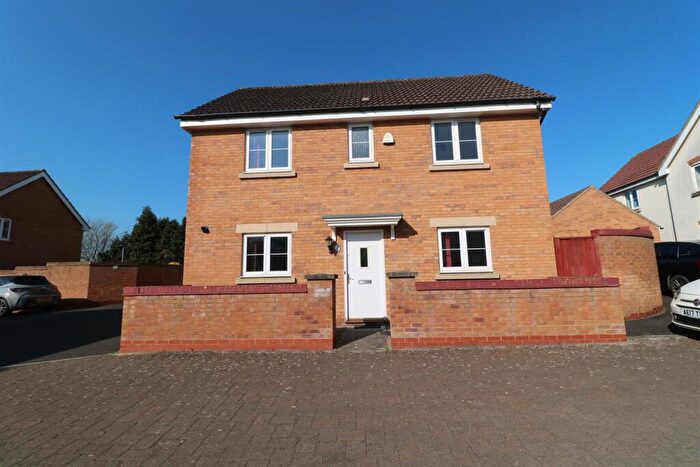3 Bedroom Detached House To Rent In Lotmead, Staverton, BA14