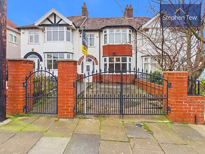 3 Bedroom Terraced House For Sale In Links Road, Blackpool, FY1