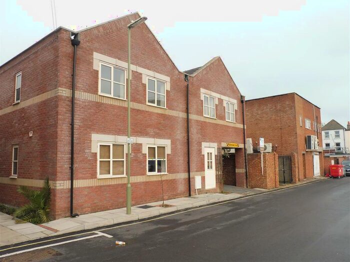 1 Bedroom Apartment To Rent In Coates Road, Gosport, PO12