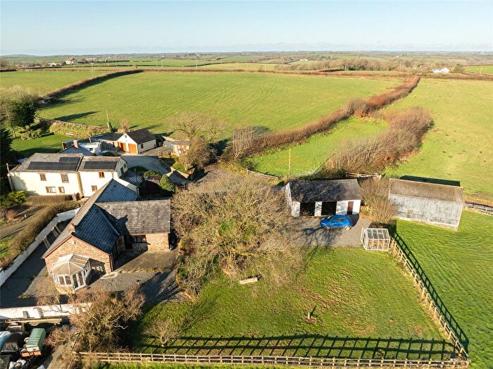 3 Bedroom Bungalow For Sale In Clawton, Holsworthy, EX22