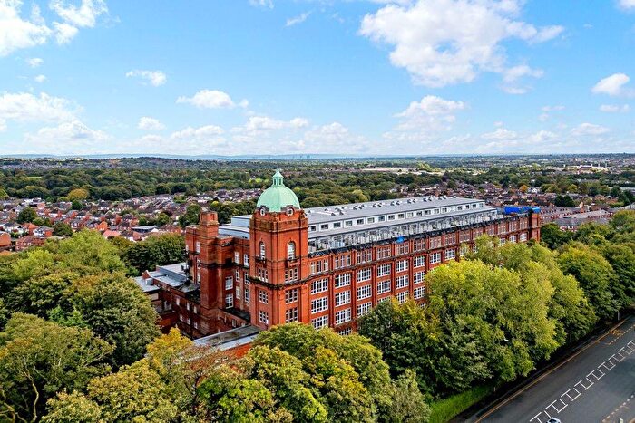 2 Bedroom Apartment For Sale In Apartment Holden Mill, Blackburn Road, Bolton, BL1