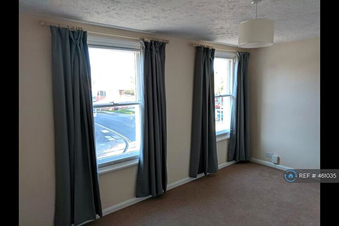 1 Bedroom Flat To Rent In Wincheap, Canterbury, CT1