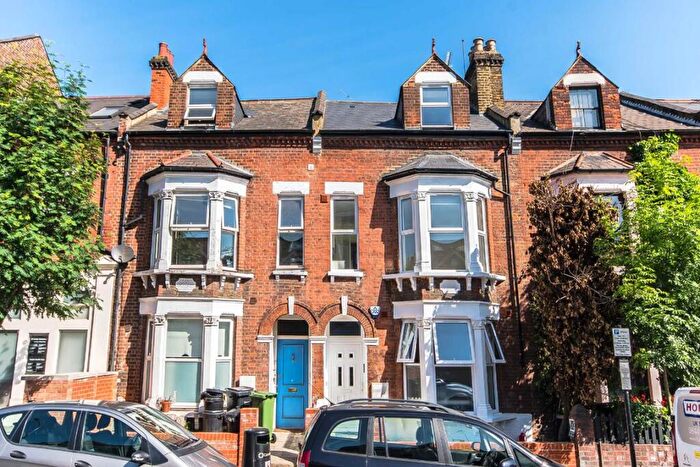 4 Bedroom Flat To Rent In Constantine Road, London, NW3