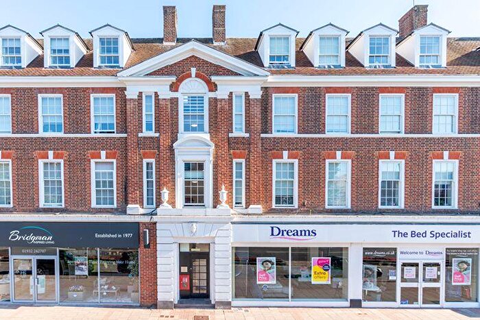 1 Bedroom Flat To Rent In New Zealand Avenue, Walton-On-Thames, KT12