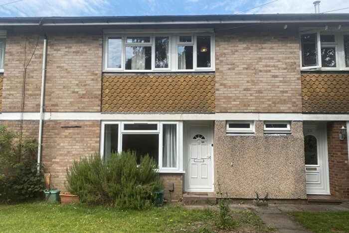 5 Bedroom Terraced House For Sale In Beechtree Avenue, Englefield Green, Egham, Surrey, TW20