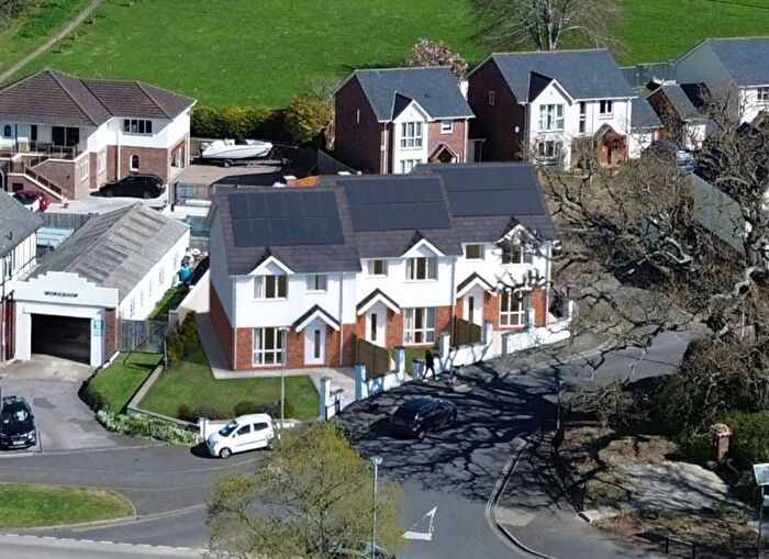 3 Bedroom End Of Terrace House For Sale In Cockhaven Road, Bishopsteignton, TQ14