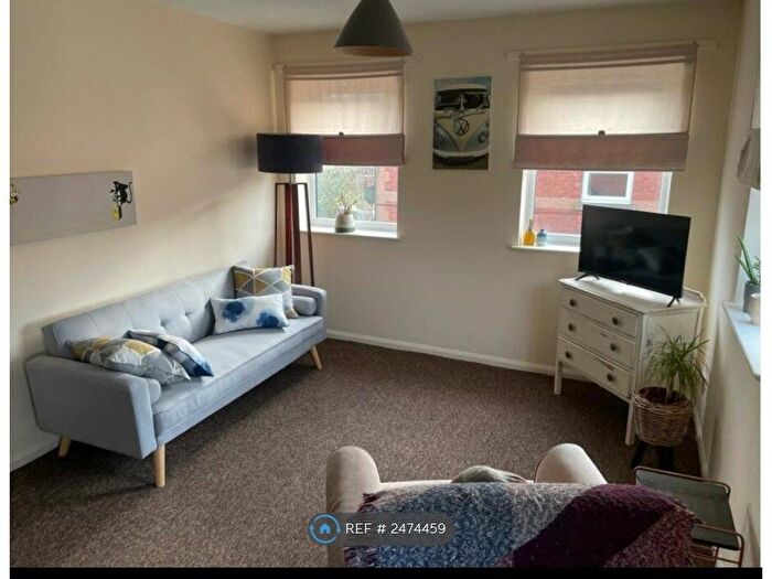1 Bedroom Flat To Rent In Cuckoos Rest, Telford, TF4
