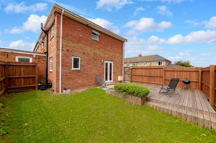 Studio To Rent In The Close, Royston SG8