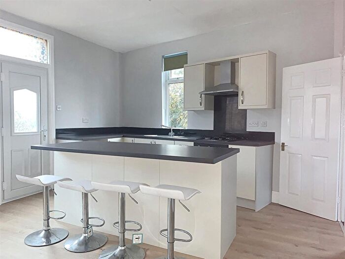 2 Bedroom End Of Terrace House For Sale In Marshall Street, Stanley, Wakefield, WF3