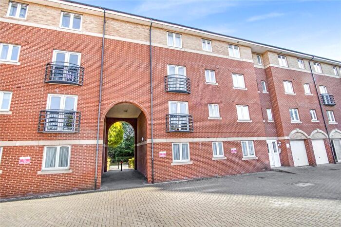2 Bedroom Apartment To Rent In Saltash Road, Churchward, Swindon, Wiltshire, SN2