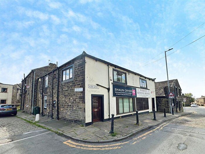 2 Bedroom Flat To Rent In High Street, Wibsey, Bradford, BD6