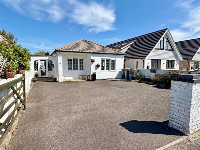 3 Bedroom Detached Bungalow For Sale In Hoyal Road, Hamworthy, BH15