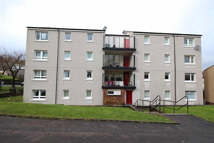2 Bedroom Flat To Rent In Wellington Way Greenock, PA15