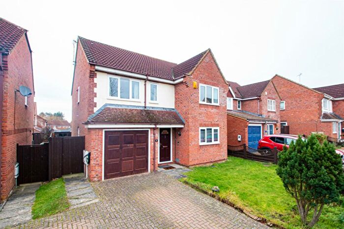 4 Bedroom Detached House To Rent In Dodman Green, Tattenhoe, Milton Keynes, MK4