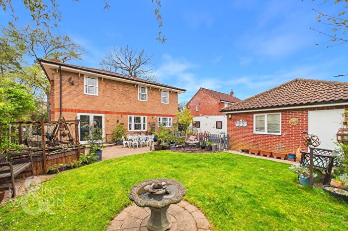 4 Bedroom Detached House For Sale In Station Road, Eccles, Norwich, NR16