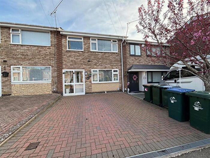 3 Bedroom Terraced House To Rent In Hothorpe Close, Binley, Coventry, CV3