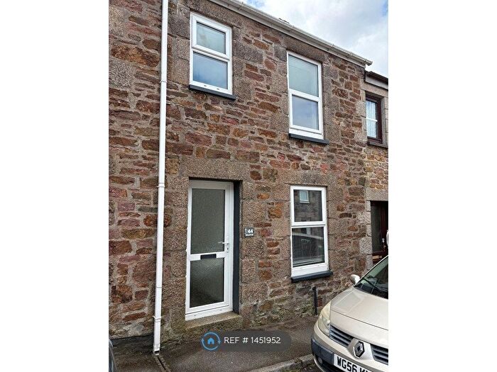 2 Bedroom Terraced House To Rent In Bellevue, Redruth, TR15