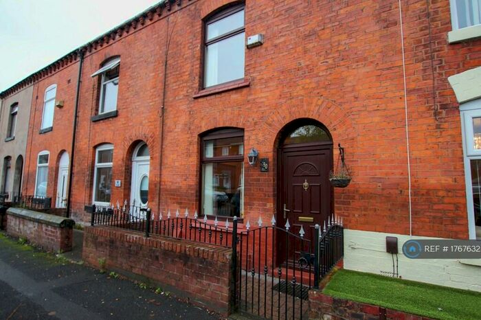 2 Bedroom Terraced House To Rent In Old Road, Failsworth, Manchester, M35
