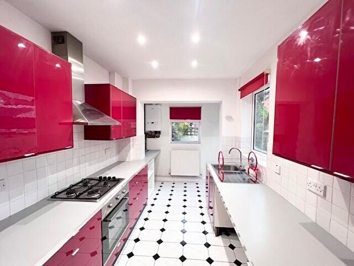 2 Bedroom Terraced House To Rent In Flower Street, Castle, CW8