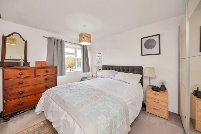 3 Bedroom Terraced House For Sale In Kingston Vale, Royston, SG8