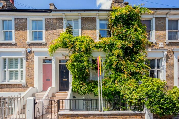 3 Bedroom Terraced House To Rent In Avalon Road, London, SW6
