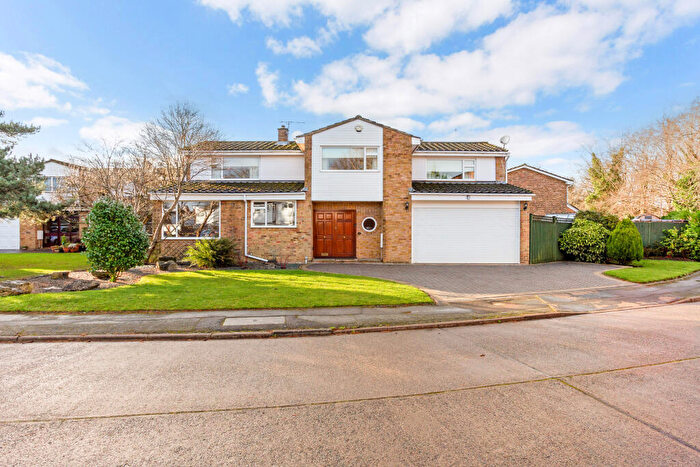 4 Bedroom Detached House For Sale In Redwood, Burnham, SL1