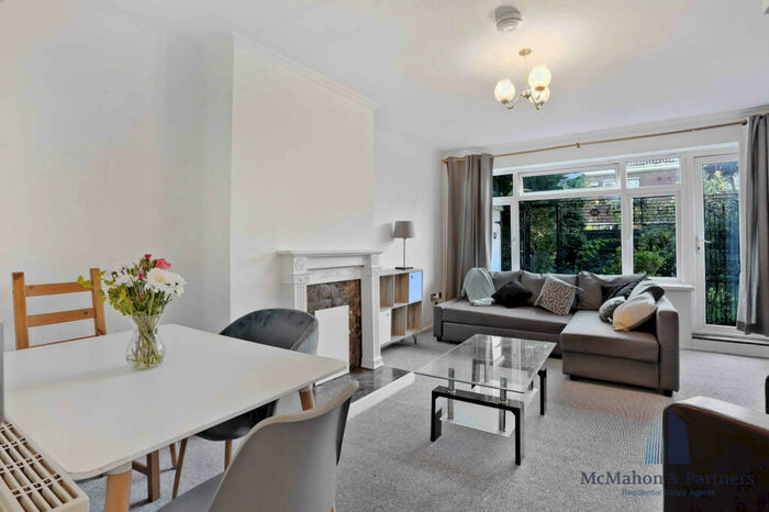 2 Bedroom Terraced House To Rent In Sondes Street, London, SE17