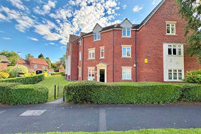 3 Bedroom Apartment To Rent In Byron Walk, Nantwich, Cheshire, CW5
