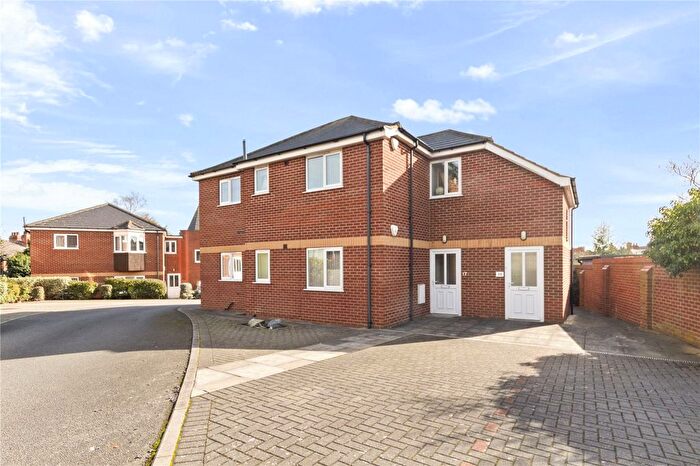 2 Bedroom Flat To Rent In Falcon Mews, Cleethorpes, N E Lincs, DN35