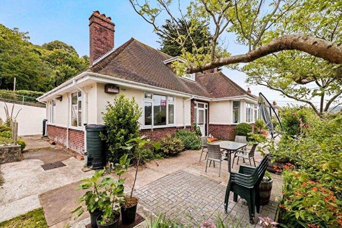5 Bedroom Detached House For Sale In Queens Avenue, Elms Vale, Dover, CT17