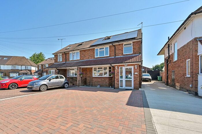 4 Bedroom Semi-Detached House For Sale In Jordan Close, Watford, WD25
