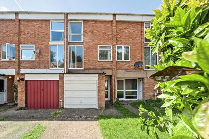 3 Bedroom Terraced House For Sale In Headington, Oxford, OX3