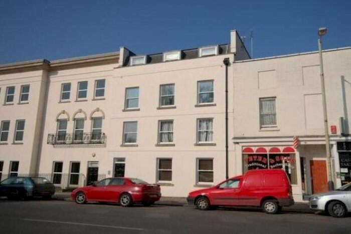 2 Bedroom Flat To Rent In Bath Road, Cheltenham, GL53