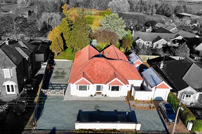 4 Bedroom Detached Bungalow For Sale In Station Road, Cranswick, Driffield, YO25