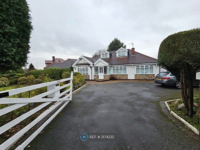 4 Bedroom Detached House To Rent In Kingsway, Cheshire, SK8