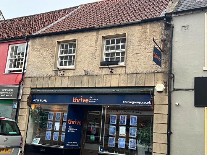 2 Bedroom Apartment For Sale In High Street, Shepton Mallet, BA4