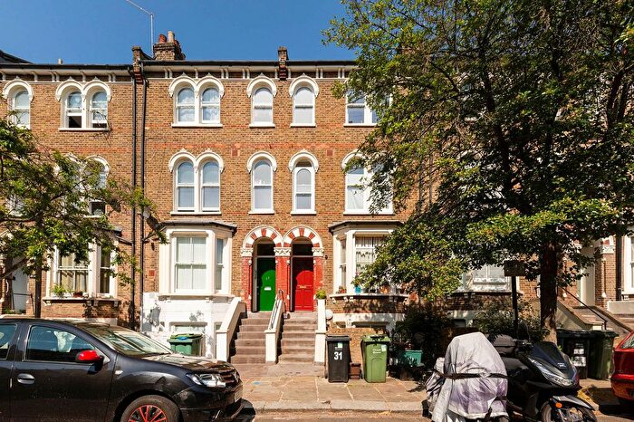 1 Bedroom Flat To Rent In Lowfield Road, London, NW6