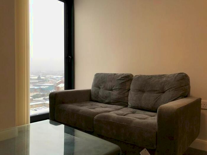 1 Bedroom Flat To Rent In Skinner Lane, Leeds, LS7