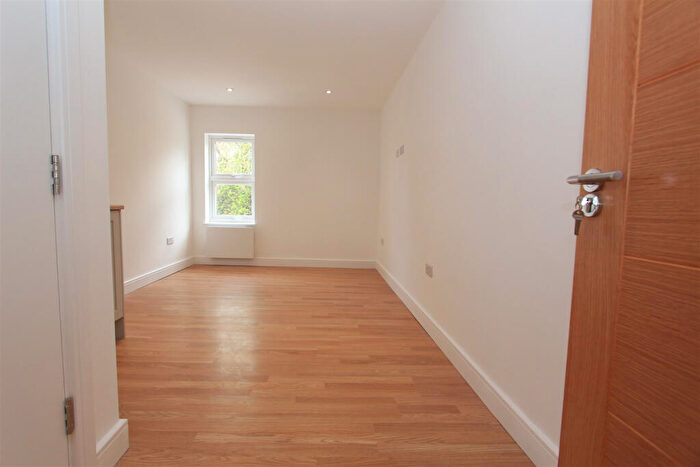 Studio To Rent In Rucklidge Avenue, London, NW10