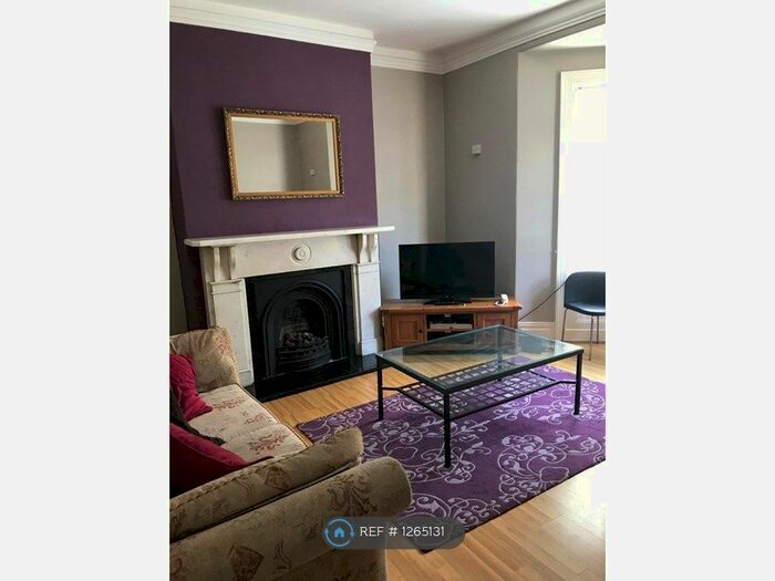 6 Bedroom Terraced House To Rent In Laburnum Avenue, Durham DH1