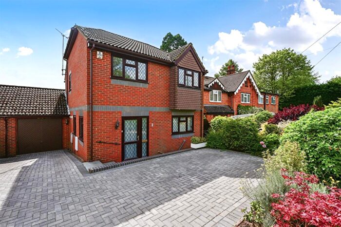 3 Bedroom Detached House For Sale In Frimley Green Road, Frimley, Camberley, Surrey, GU16