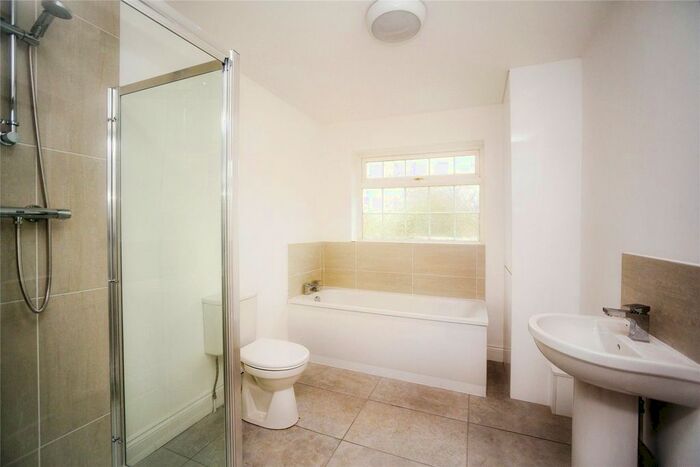 3 Bedroom Bungalow For Sale In Maidstone Road, Borough Green, Sevenoaks, Kent, TN15
