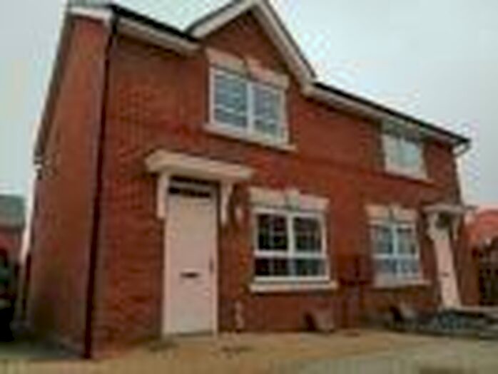 2 Bedroom Semi-Detached House To Rent In Tettenhall Way, ME13