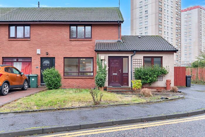 3 Bedroom Semi Detached House For Sale In Nether Craigour, Edinburgh, EH17