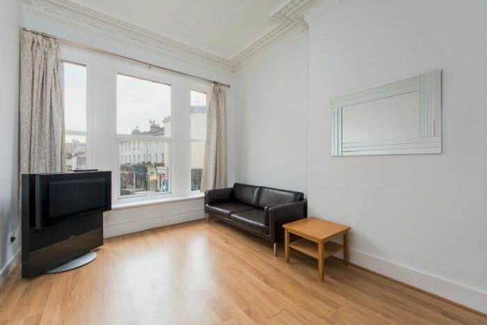 1 Bedroom Flat To Rent In Earls Court Road, London, SW5