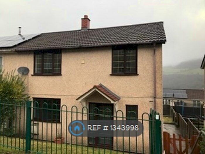 3 Bedroom Semi-Detached House To Rent In Bryntirion, Ynysboeth, Mountain Ash, CF45