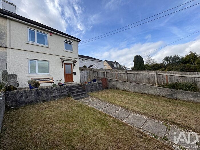 3 Bedroom Semi-Detached House For Sale In Underlane, Plympton, Plymouth, Beautifully Presented S Home, PL7