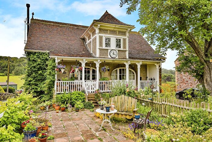 3 Bedroom Property For Sale In Frome Road, Wells, Somerset, BA5