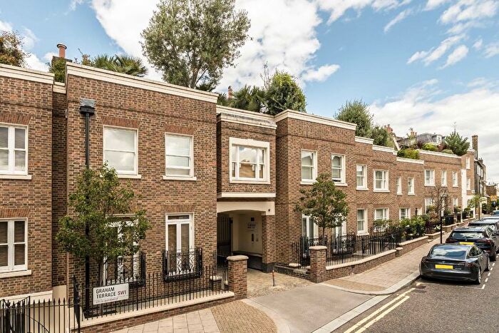 4 Bedroom Terraced House To Rent In St. Michael's Mews, Belgravia, SW1W